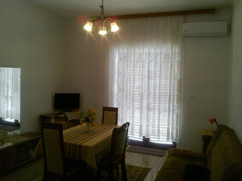 Apartment A1 Dugi Rat Esterno foto